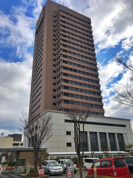 久しぶりの東大阪市役所。
