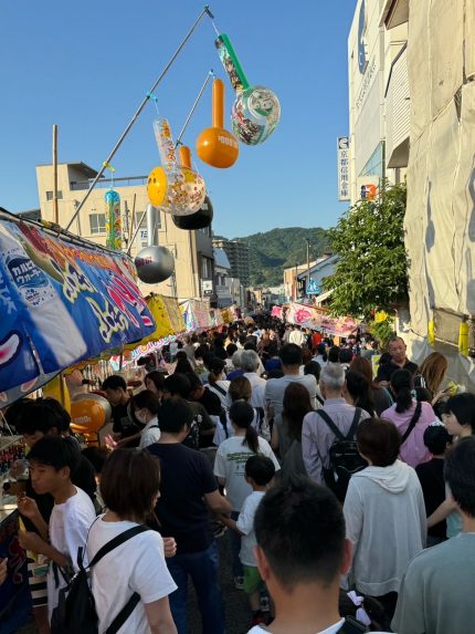 宇治の代表的なお祭り「あがた祭り」で辺りは大混雑！