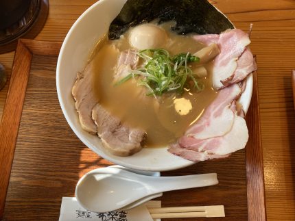 今日のランチ：現場近くの人気ラーメン！希楽夢。