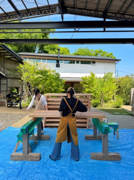 春の陽気の中の作業でした！結構暑い！
