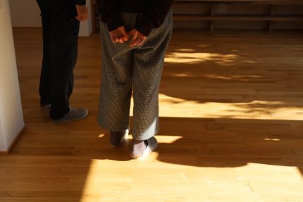 木漏れ日が心地いいお家のお引き渡しがありました。